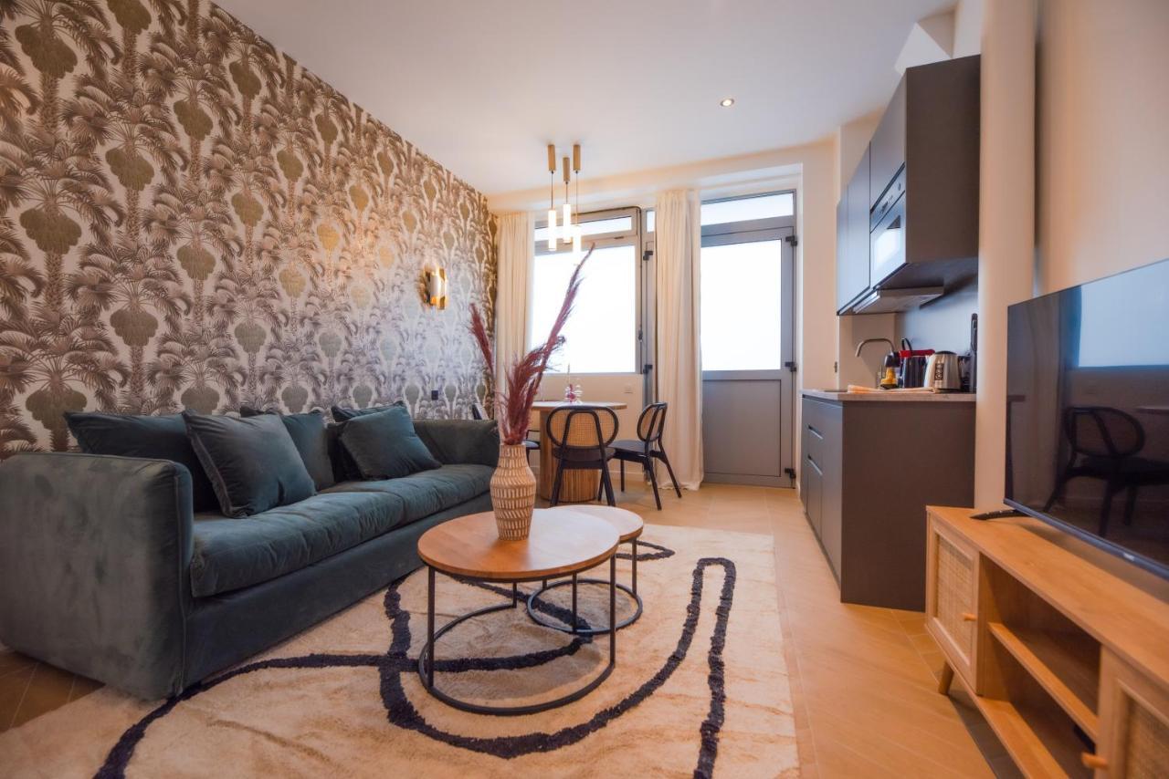 Lovely Apartment Close To Eiffel Tower Paris Exteriör bild