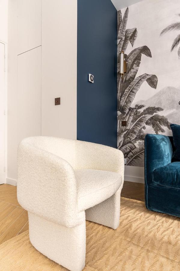 Lovely Apartment Close To Eiffel Tower Paris Exteriör bild