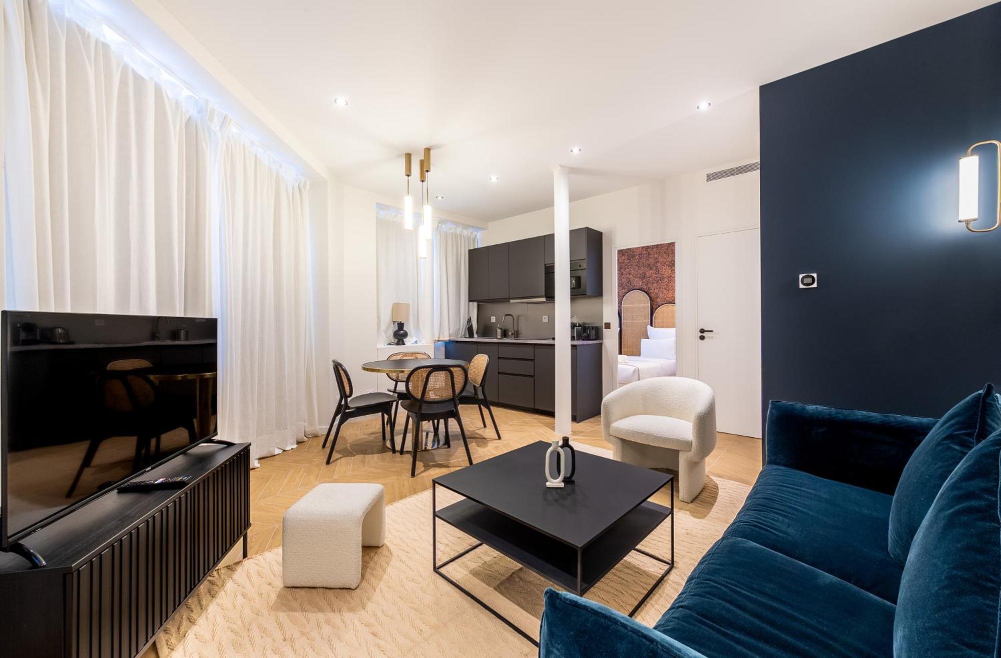 Lovely Apartment Close To Eiffel Tower Paris Exteriör bild